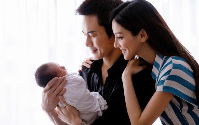 夫妇连续4年各回各家过年,教授自说:“教授:“夫妻分居型”春节没什么不好